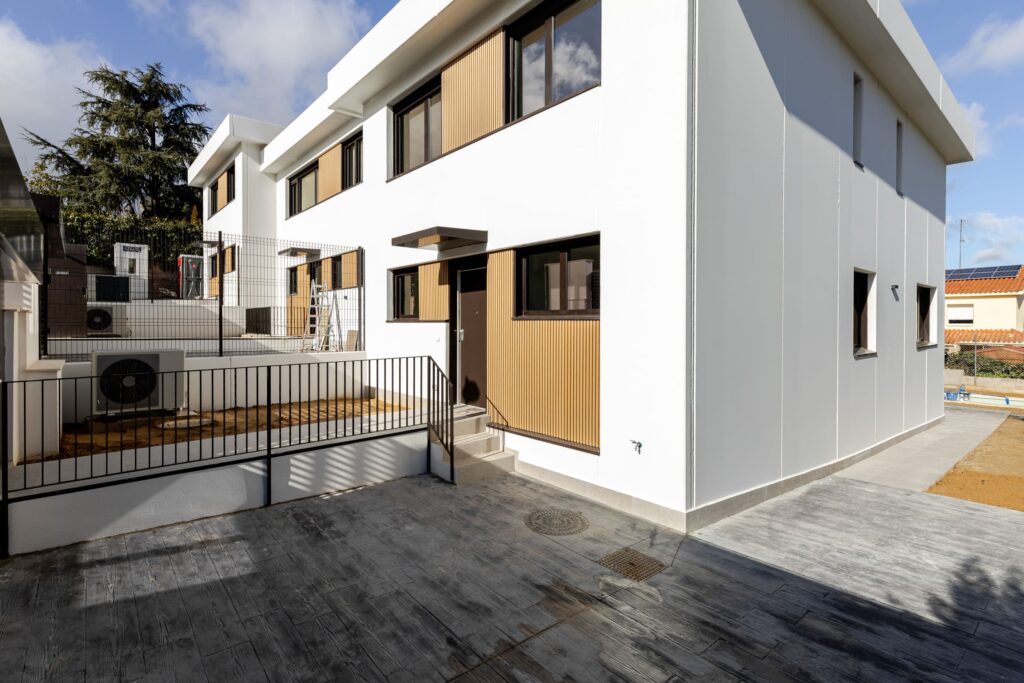 Promoción obra nueva adosados Pozuelo de Alarcón comprar